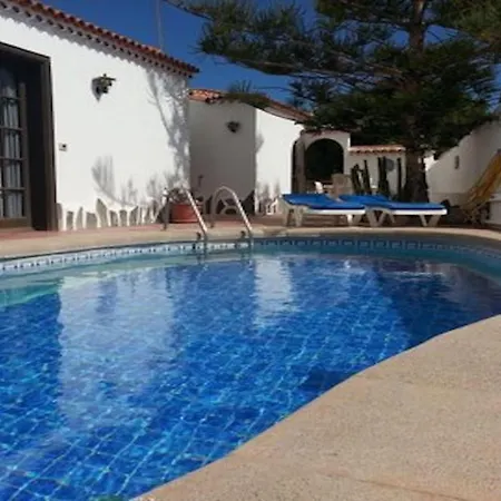Colina Golf Excellent With Heated Pool Willa San Miguel de Abona